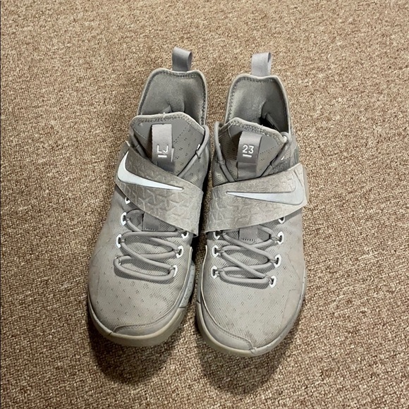 Lebron 14s - Picture 1 of 6